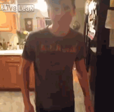 2750_un_homme_perd_la_tete