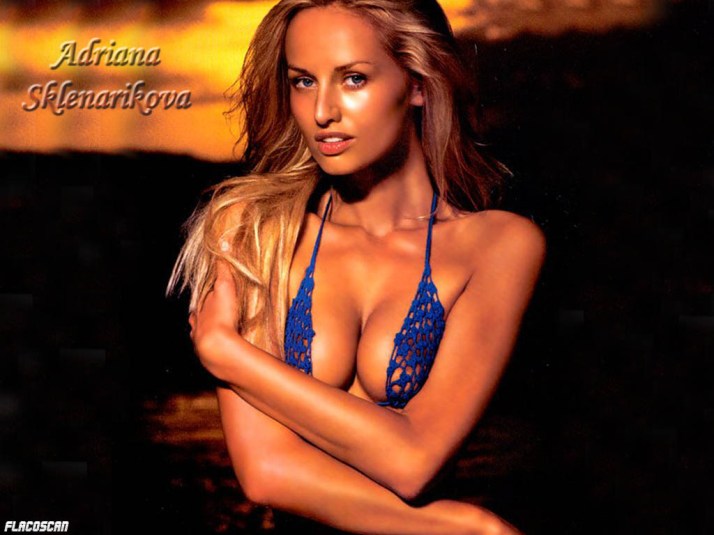 Adriana_Sklenarikova_037